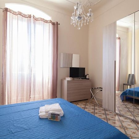 Rent Rooms La Spezia Luaran gambar