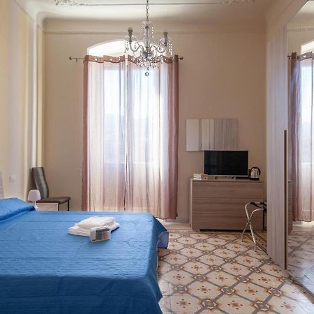 Rent Rooms La Spezia Luaran gambar