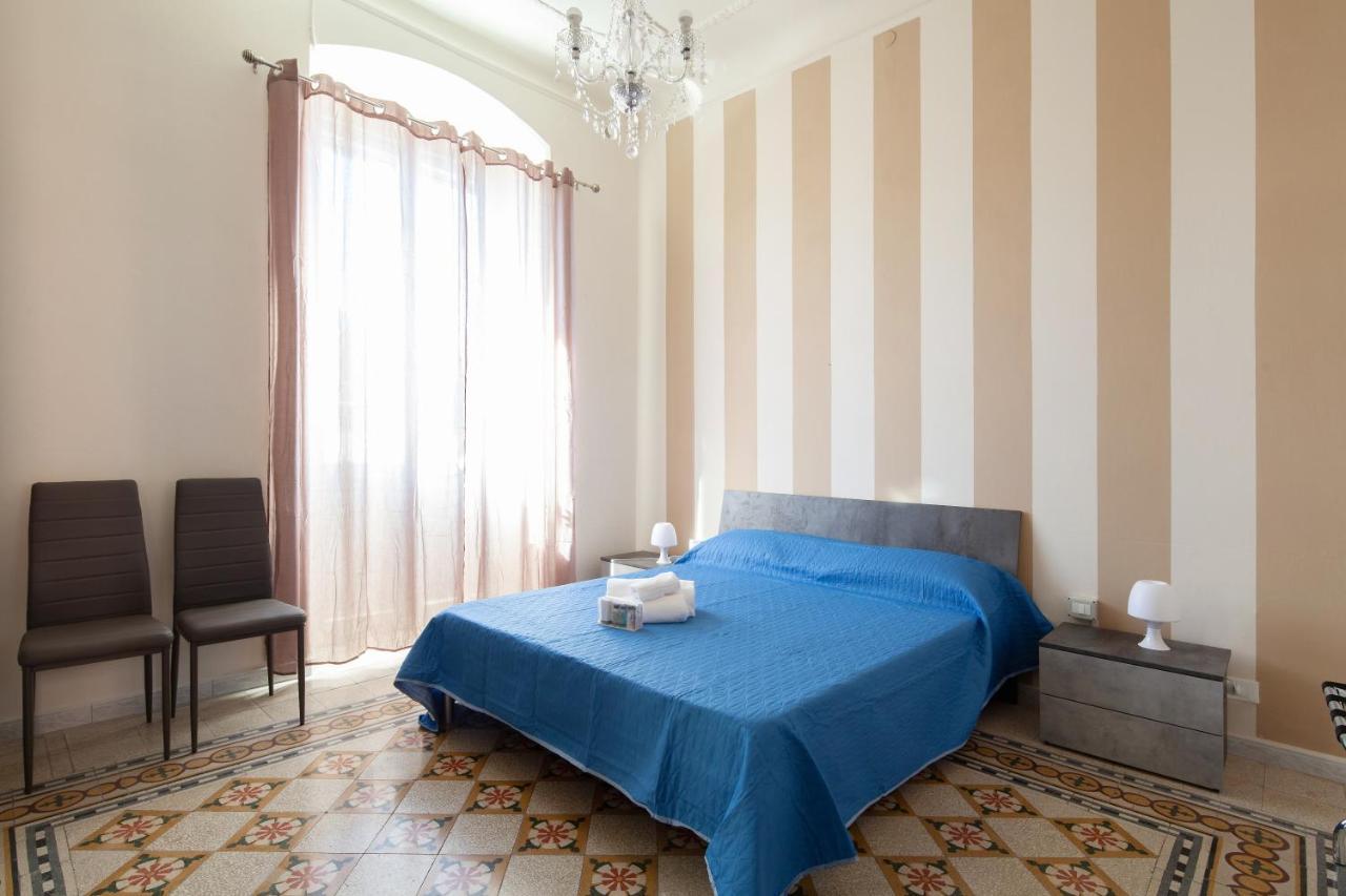 Rent Rooms La Spezia Luaran gambar